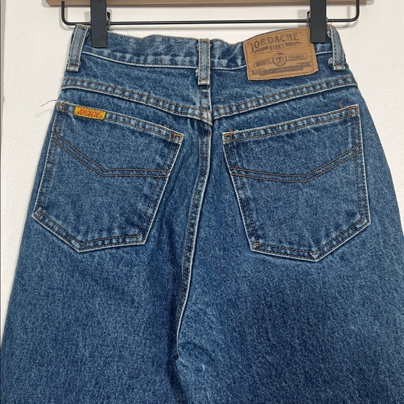 Vintage Jordache Women's Dark Blue Straight Jeans - Picture 7 of 11